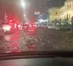 Temporal acende sinal de alerta em Teresina com alagamentos e queda de árvore