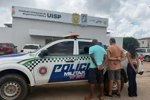 Três pessoas naturais de Brasília foram presas nesta quinta-feira (26) suspeitas de integrar um grupo especializado em fraudes bancárias em Simplício Mendes, no Sul do Piauí (Foto: PM-PI)