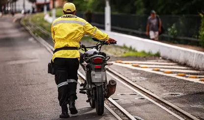 Ponte “antiderrapante” vira caso de perícia após tragédia na Metálica