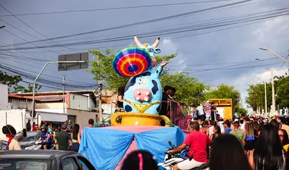 Vaca Atolada faz 35 anos e prova que tradição boa não sai do bloco