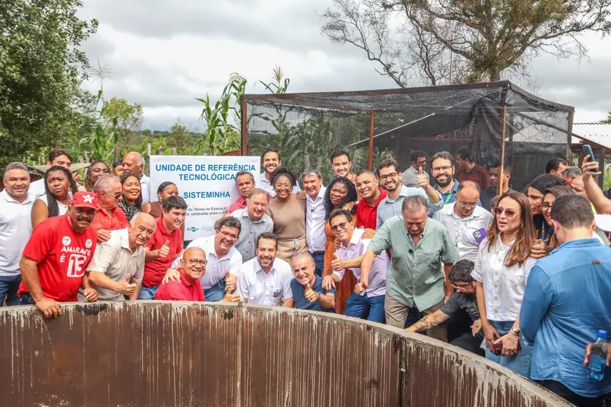 Aniversário de Wellington Dias reúne Boulos e Rafael Fonteles em quilombo