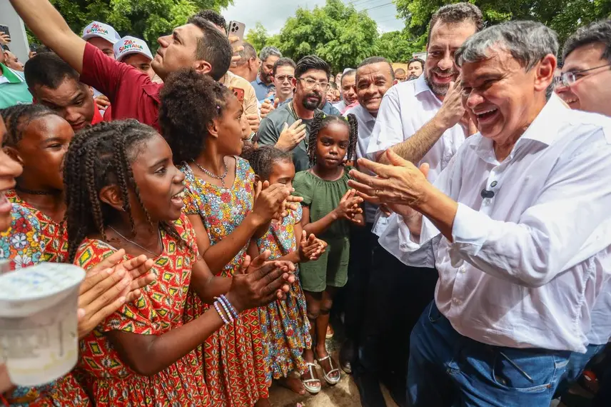 Aniversário de Wellington Dias reúne Boulos e Rafael Fonteles em quilombo