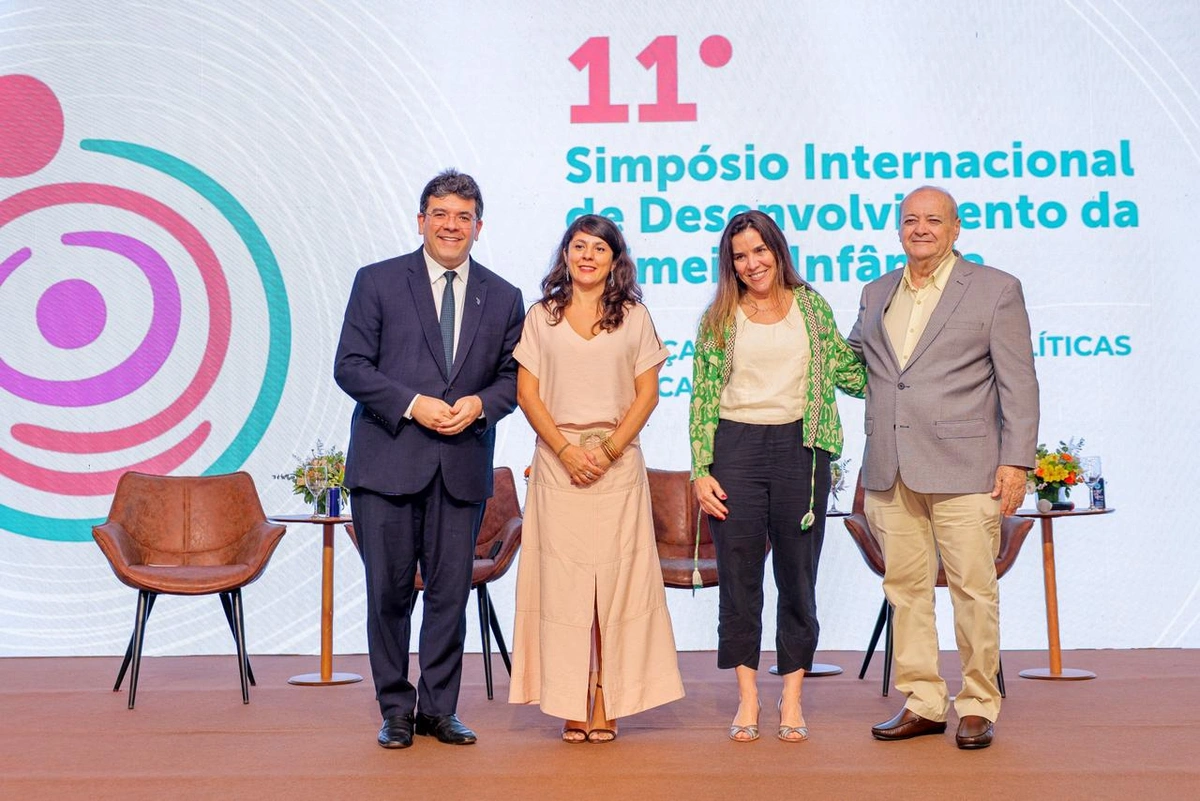 Com Piauí premiado por alfabetização, Rafael Fonteles reforça investimento na primeira infância em simpósio internacional.