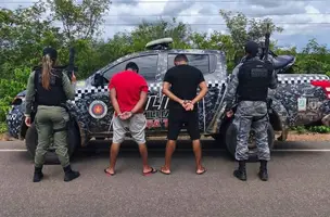 Dupla é presa por tráfico (Foto: 11º Batalhão Polícia Militar do Piauí - São Raimundo Nonato)