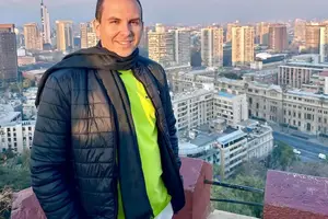 Empresário Francisco Vinicius de Sousa Soares, de 35 anos, morreu na tarde deste domingo (15) após um acidente automobilístico na BR-316 (Foto: Redes Sociais)