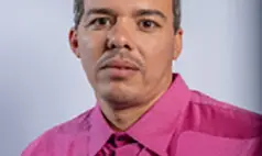 Justiça revoga prisão domiciliar e ex-suplente condenado por estupro volta para a cadeia no Piauí