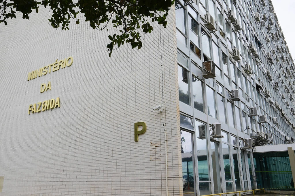 Fachada do Ministério da Fazenda em Brasília