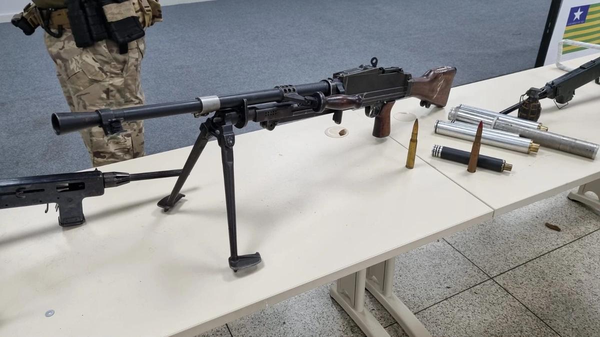 Metralhadora de uso restrito