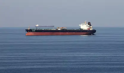 EUA interceptam navio iraniano e tensão cresce no Estreito de Ormuz