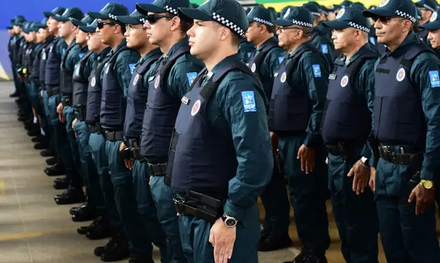 Novas fardas e equipamentos reforçam segurança no Piauí