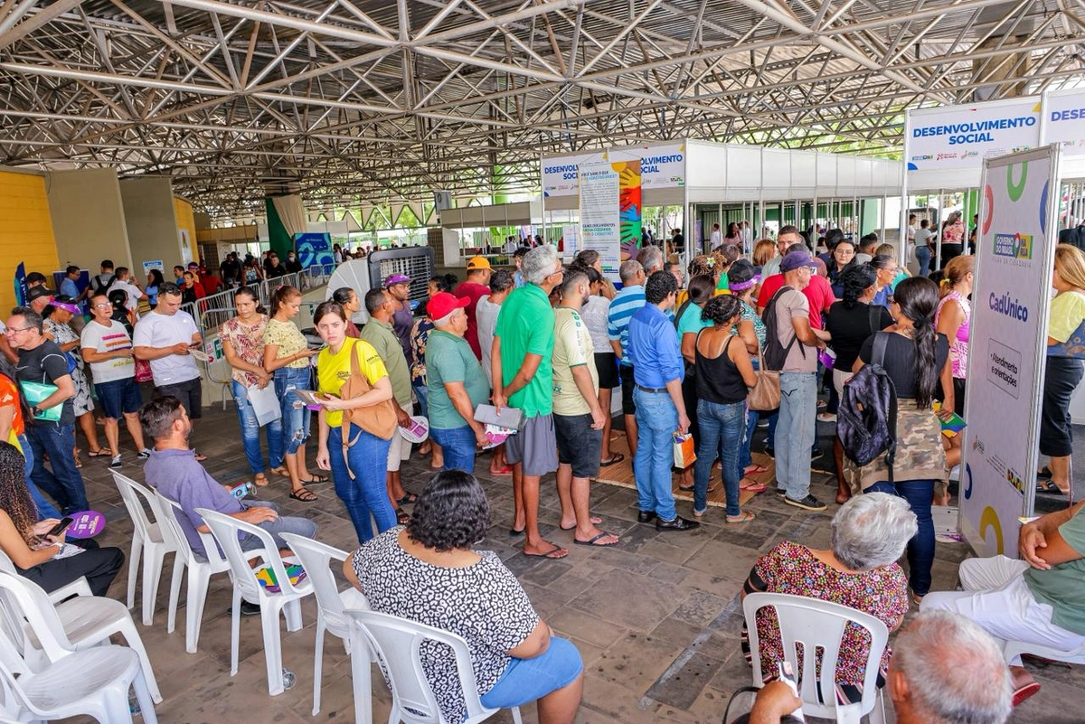 Programa Governo do Brasil na Rua tem início em Teresina e deve atender mais de 3 mil pessoas