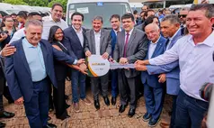 Rafael e Wellington entregam 36 veículos e ampliam alcance da assistência