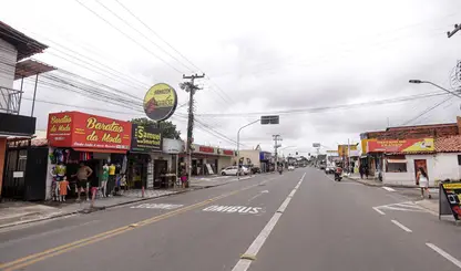 Após pressão da população, Strans instala semáforos e muda fluxo de vias na zona Norte