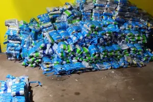 A Polícia Rodoviária Federal apreendeu 1.444 quilos de drogas durante fiscalização na BR-316, no município de Picos, no Sul do Piauí (Foto: PRF)