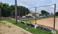Praça da Integração vira símbolo de abandono e descaso com o esporte