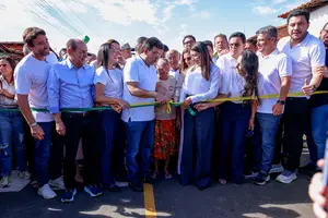 Em Capitão de Campos, Rafael Fonteles entrega 12 ruas asfaltadas e anuncia R$ 3,2 milhões para novos investimentos (Foto: Gabriel Paulino)