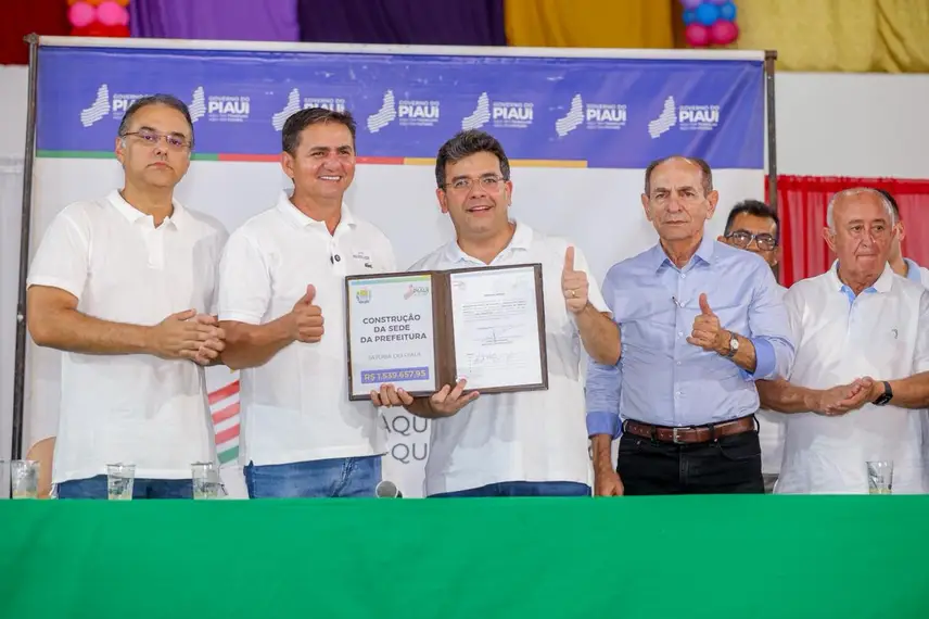 Em Jatobá, Governo do Estado do Paiuí entrega obra de mobilidade e celebra R$ 6,1 milhões em novos investimentos no município