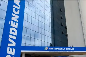 Fachada de edifício do INSS (Foto: Reprodução | Agência Brasil/EBC)