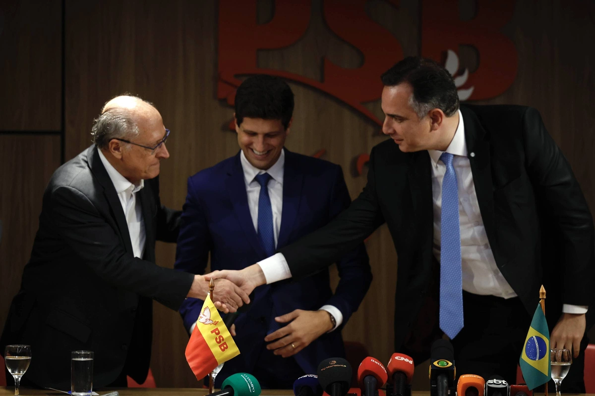 Geraldo Alckimin, João campos e Rodrigo Pacheco