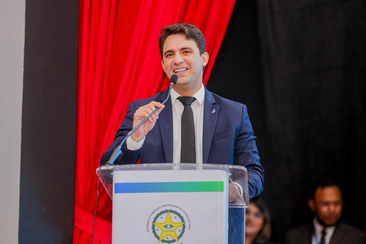 Governo do Piauí realiza maior nomeação da história da Polícia Penal do Piauí, com ingresso de 212 novos policiais ( Heitor Bezerra )