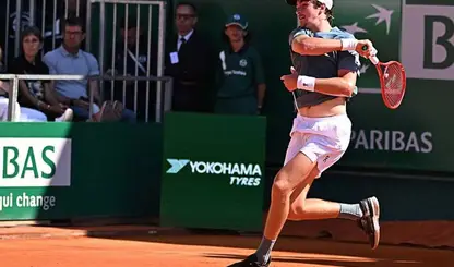 Fonseca luta até o fim, mas cai diante de Zverev em Monte Carlo