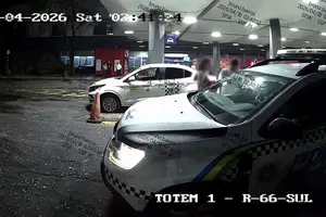 Motocicleta roubada na madrugada deste sábado (18), nas proximidades do Terminal Rodoviário de Teresina, foi recuperada cerca de 30 minutos após o crime com apoio do Totem Inteligente do Sistema de Policiamento por Inteligência Artificial (SPIA) (Foto: SSP-PI)