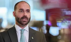 Moraes vota para condenar Eduardo Bolsonaro por difamação contra Tabata Amaral