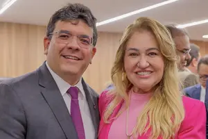 O governador do Piauí, Rafael Fonteles, e a deputada estadual Simone Pereira durante abertura do ano legislativo na Alepi - 2 de fevereiro de 2026 (Foto: Reprodução)