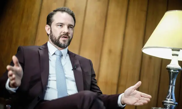 Novo Desenrola deve ampliar prazo e facilitar pagamento de dívidas no Brasil