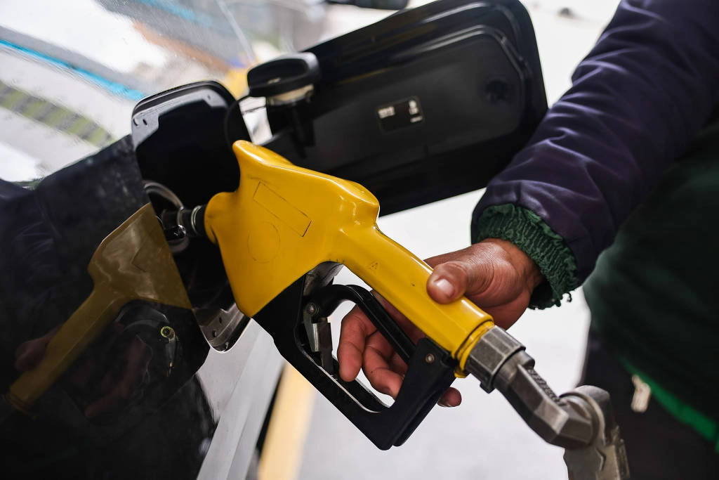 Posto de gasolina na Avenida Nove de Julho, em São Paulo