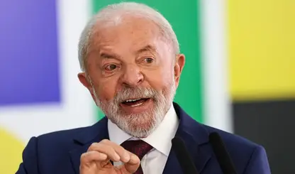 Lula assina medida para zerar imposto sobre compras internacionais de até US$ 50
