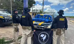 PRF apreende 90 kg de skunk e prende dois homens na divisa entre Piauí e Maranhão