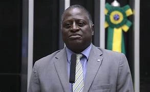 Soraya Santos X Helio Lopes