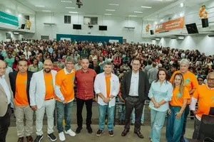 Augusto Cury e Tibé pelo sul do Brasil em Mato Grosso do Sul (Foto: Reprodução)