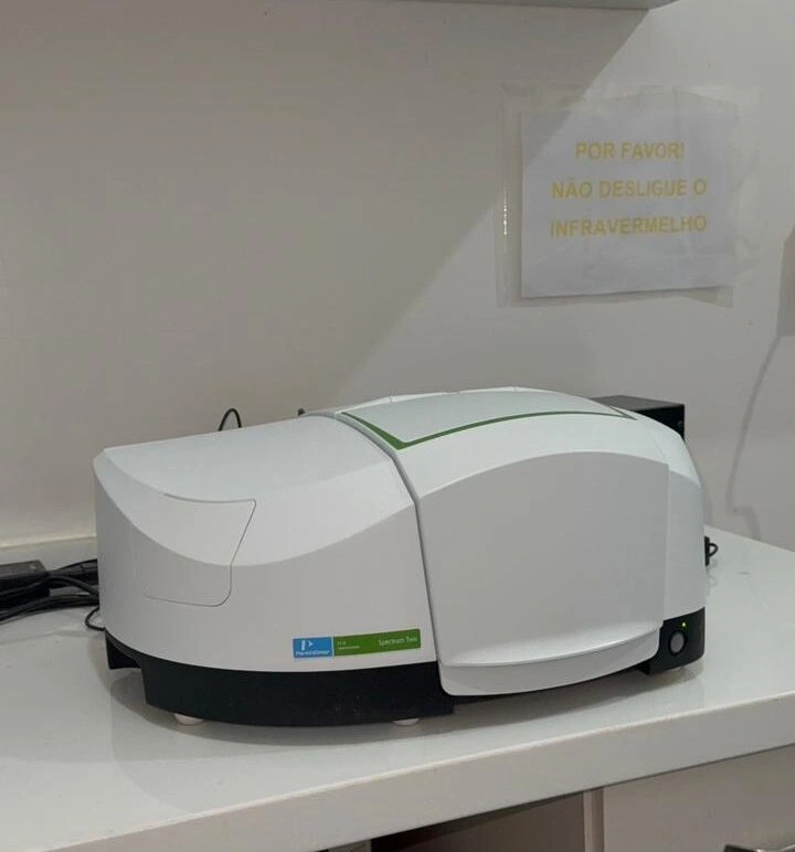 Entrega de novos equipamentos destinados à Polícia Científica, com o objetivo de fortalecer as investigações criminais e ampliar a capacidade de exames periciais no estado.