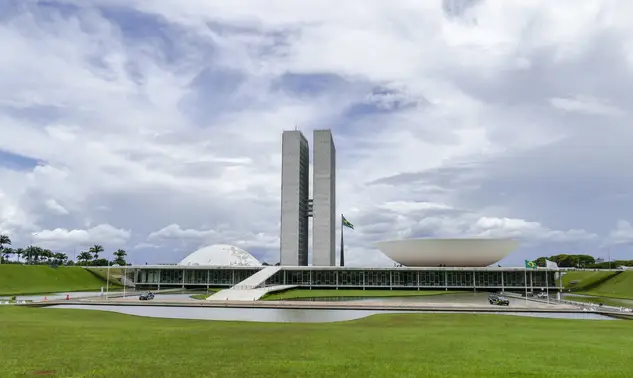 Câmara dos Deputados instala comissão especial para analisar PEC que reduz maioridade penal