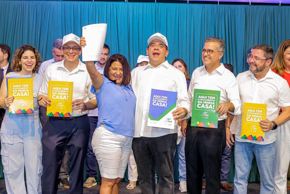 Governo do Estado entrega 894 registros na zona norte de Teresina; região já soma 18 mil imóveis regularizados