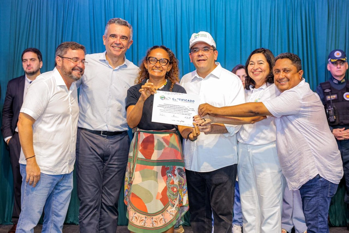 Governo do Estado entrega certificados de seis obras finalizadas do OPA e anuncia novos investimentos na zona norte de Teresina