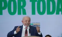 Lula regulamenta redes sociais e reforça combate a crimes digitais no Brasil
