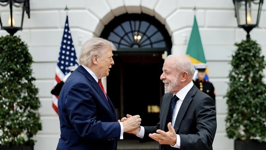 Os presidentes dos Estados Unidos, Donald Trump, e do Brasil, Lula