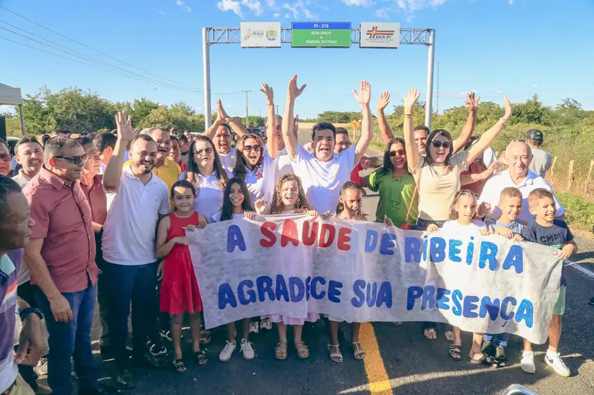 Rafael entrega obras, asfalto e saúde digital em cidades do Sul do Piauí