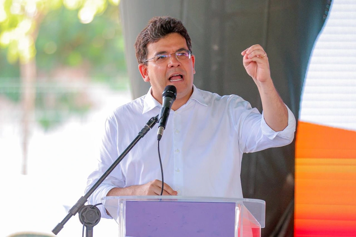 Rafael fala da importância do Piauí ganhar 70 novos veículos do MDS para ampliar acesso a programas sociais no estado.jpeg