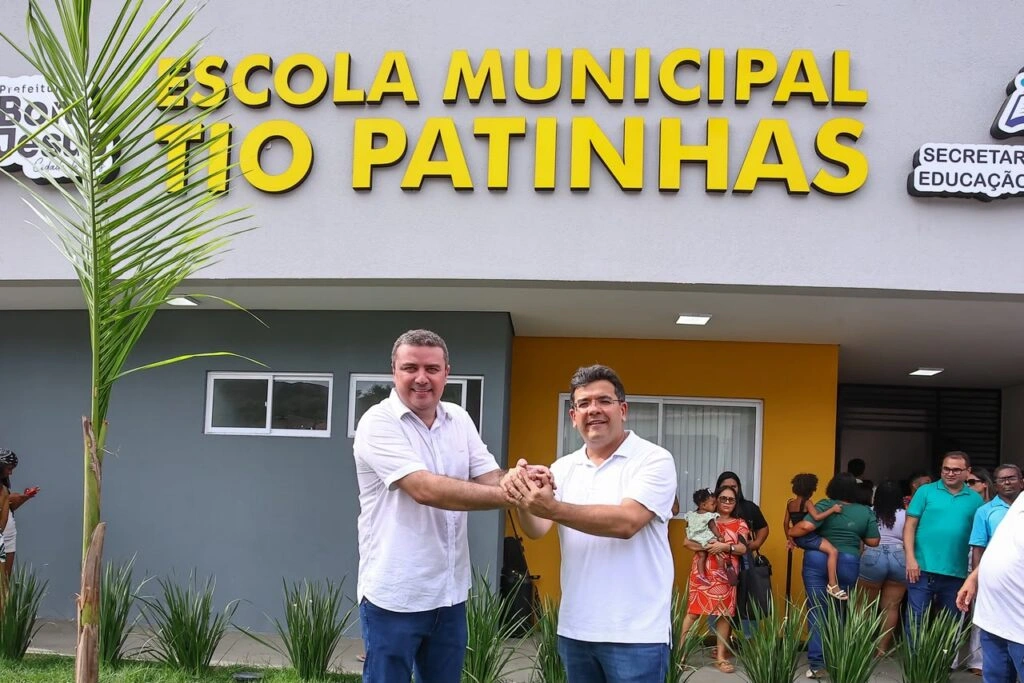 Rafael Fonteles anuncia que 100% das ruas da zona urbana de Bom Jesus serão asfaltadas e outras providencias