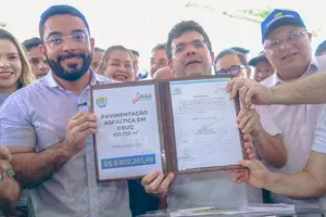 Rafael Fonteles autoriza nova etapa da Orla da Pedra do Sal e mais de R$ 50 milhões em asfalto para Parnaíba (Foto: João Albert)