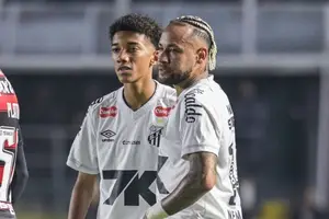 Robinho Jr. acusa Neymar de xingamentos e agressão física em treino do Santos (Foto: Reprodução)