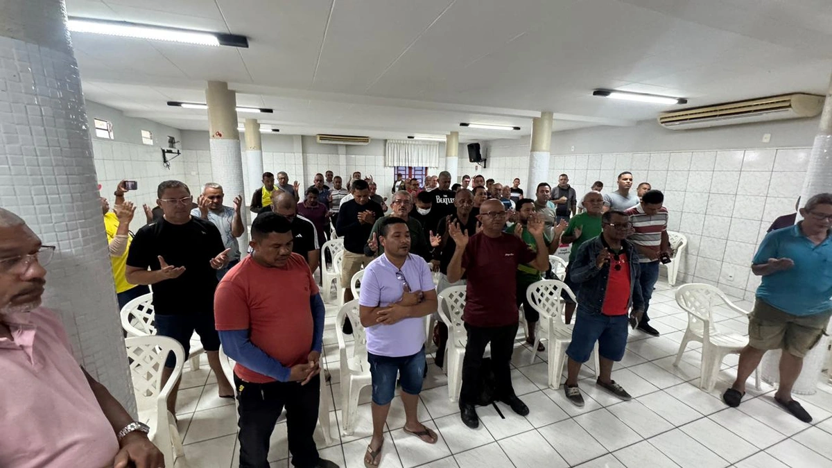 Trabalhadores do transporte coletivo de Teresina