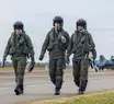 FAB resgata 13 brasileiros retidos na Venezuela após terremotos