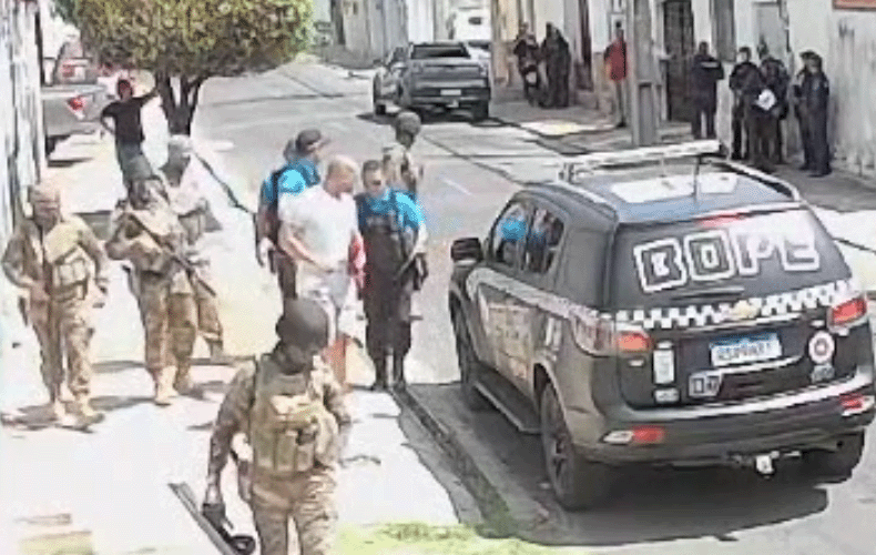 Cabo da Polícia Militar do Piauí (PM-PI) foi autuado e preso, na manhã desta terça-feira (23) após descumprir uma medida protetiva e realizar ameaças a ex-namorada