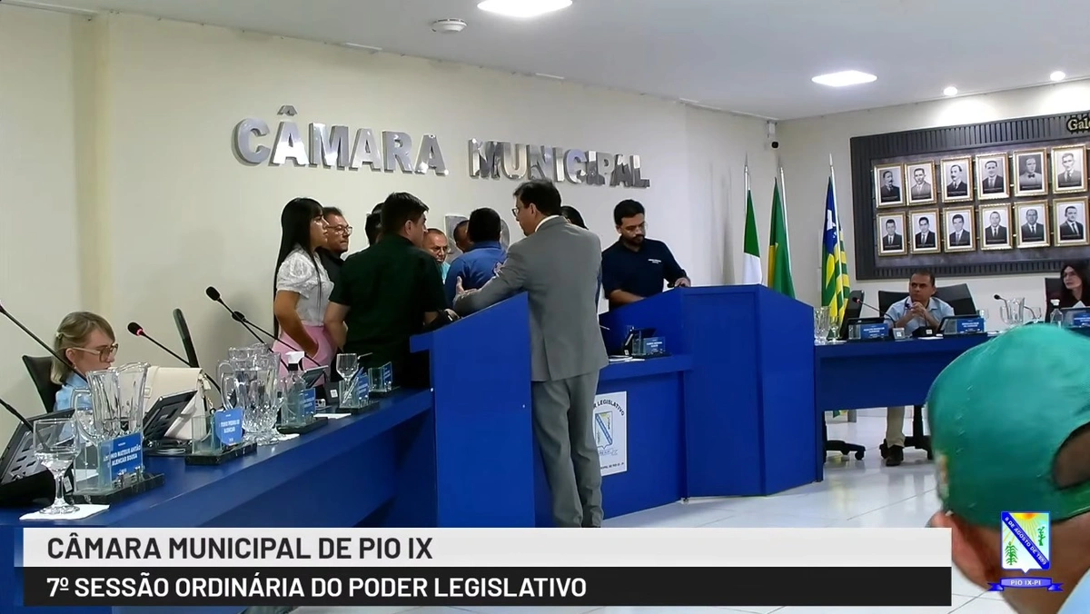 Câmara de Pio IX rejeita denúncia que pedia cassação do prefeito Silas Noronha