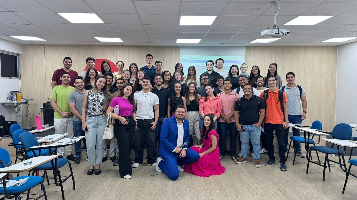 Estudantes do Unifacid Wyden participam do curso Oratória 360°